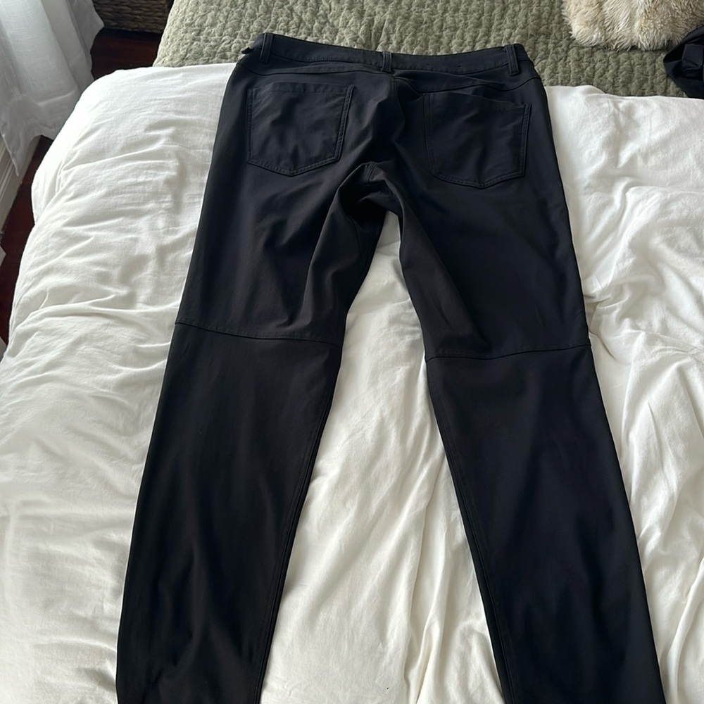 Men’s Lululemon Pants